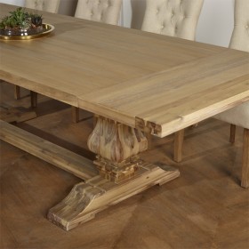 The PENELOPE Dining Table