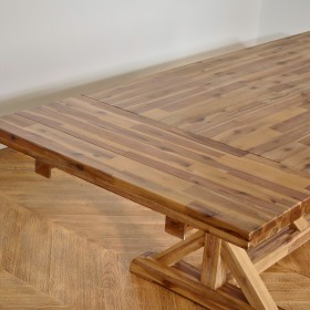 The WALTER Dining Table
